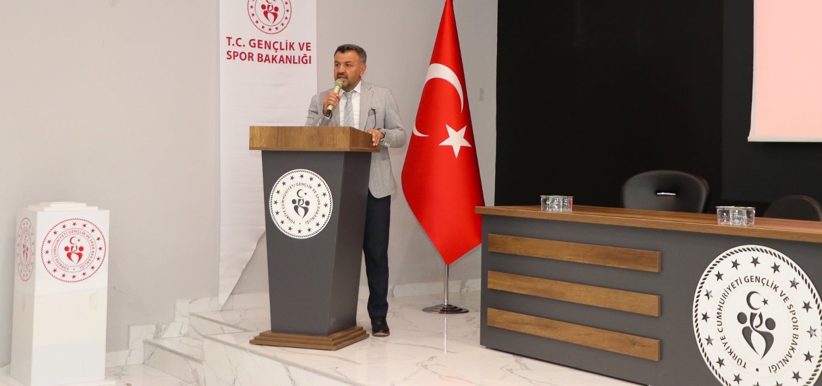 Gençlik ve Spor İl Müdürlüğünde 2026 yılı faaliyetleri değerlendirildi