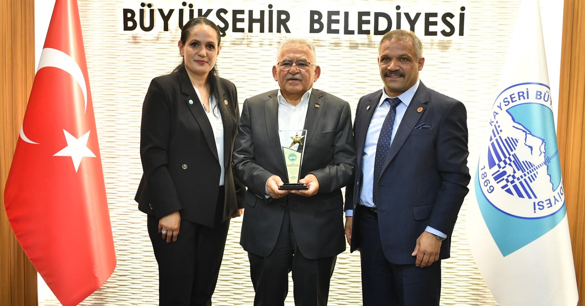 BAŞKAN BÜYÜKKILIÇ, AVRUPA’DAKİ KAYSERİLİ HEMŞEHRİLERİNİ KONUK ETTİ
