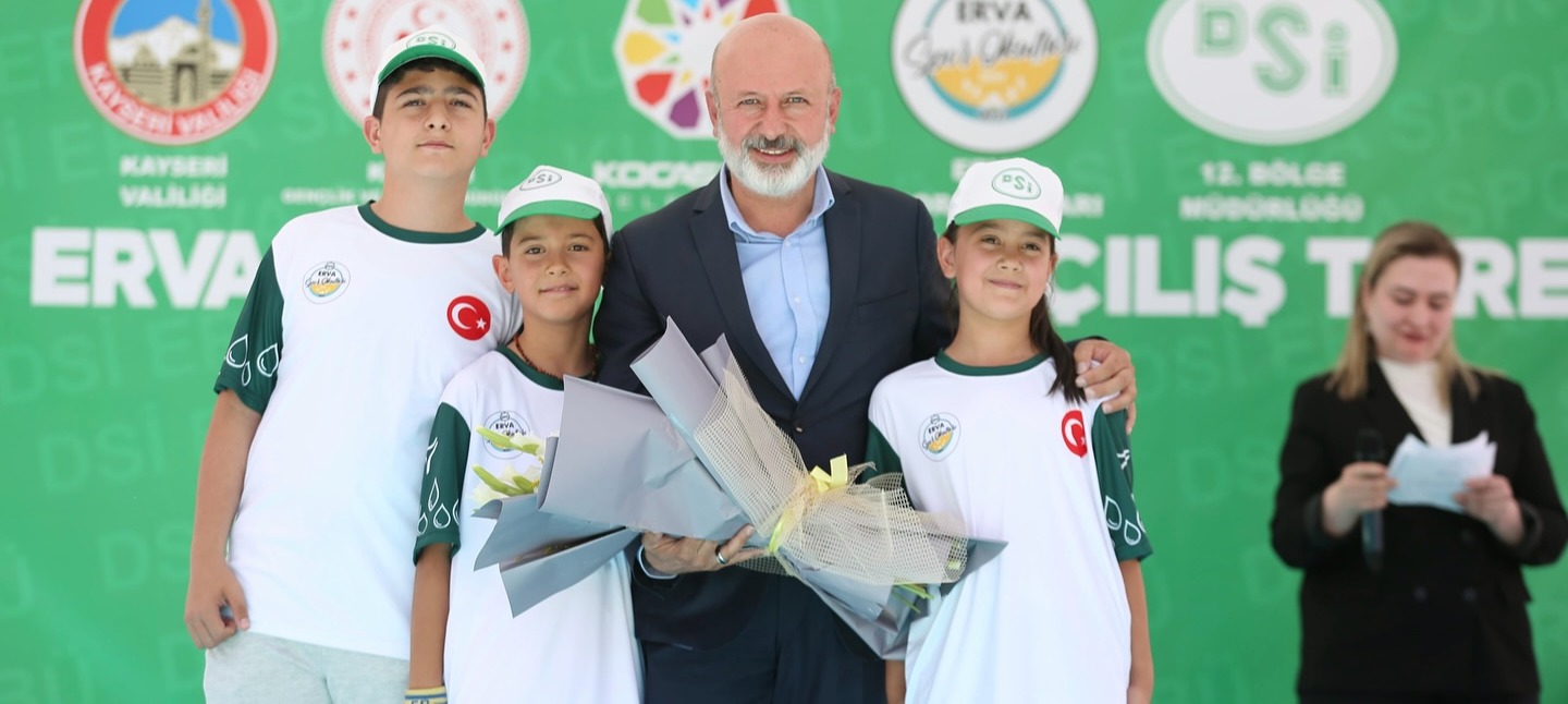 BAŞKAN ÇOLAKBAYRAKDAR: “ERVA, GENÇLİĞİN GELECEĞİNİ İNŞA EDİYOR”