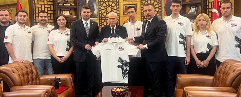 TÜRKHAN İHA, MHP Lideri Devlet Bahçeli’ye Takdim Edildi