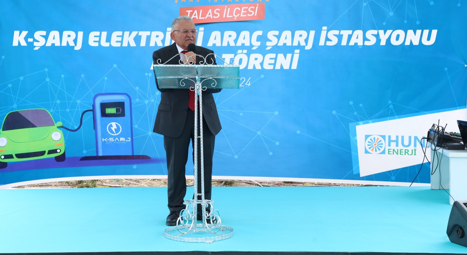 KAYSERİ BÜYÜKŞEHİR, K-ŞARJ İSTASYONLARIYLA GELECEĞİ ŞARJ EDİYOR
