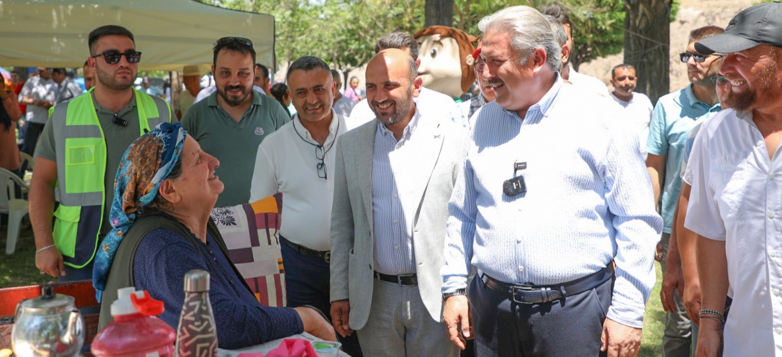 BAŞKAN PALANCIOĞLU “647. MİMARSİNAN EVLİYALAR PİLAV ŞENLİĞİ"NDE VATANDAŞLA BİR ARAYA GELDİ