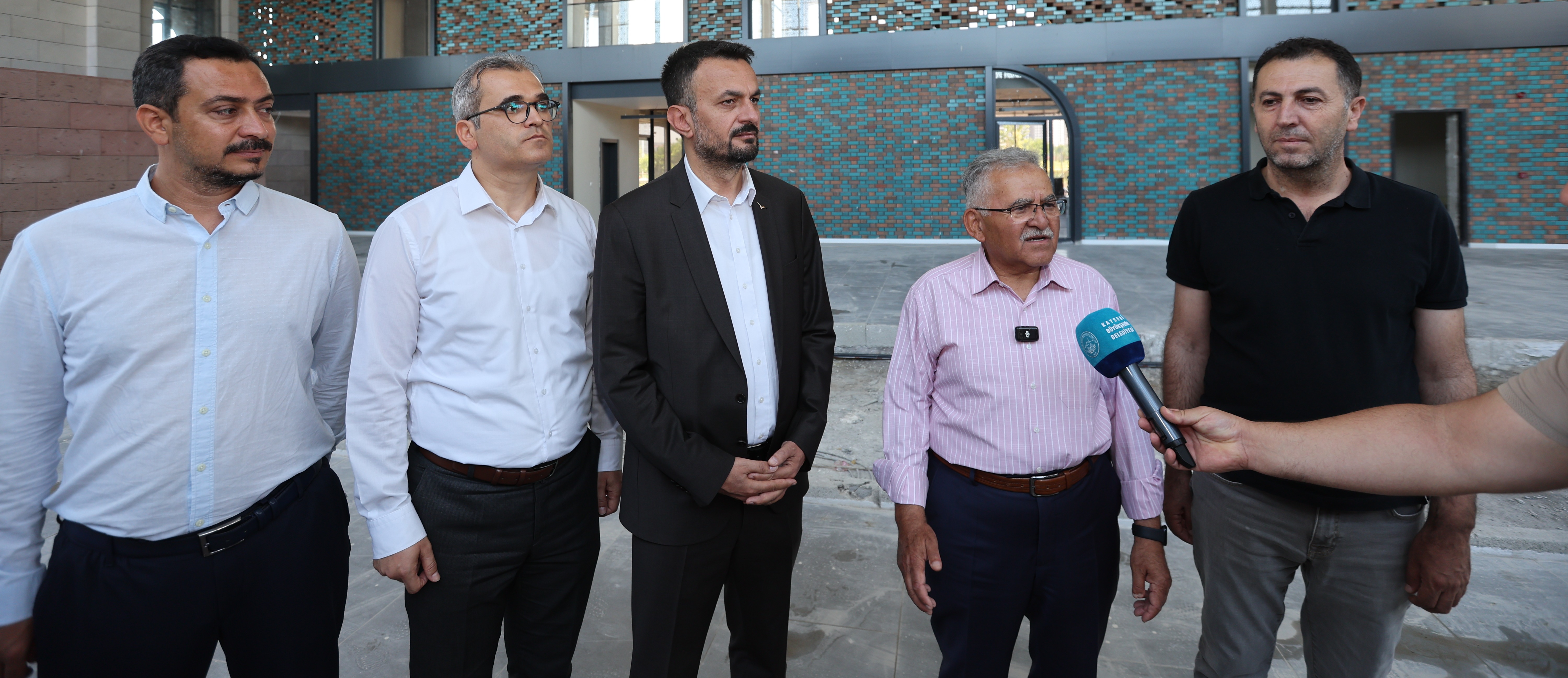 BAŞKAN BÜYÜKKILIÇ, MİMARSİNAN KENT MÜZESİ’NDE SONA GELİNEN ÇALIŞMALARI YERİNDE İNCELEDİ
