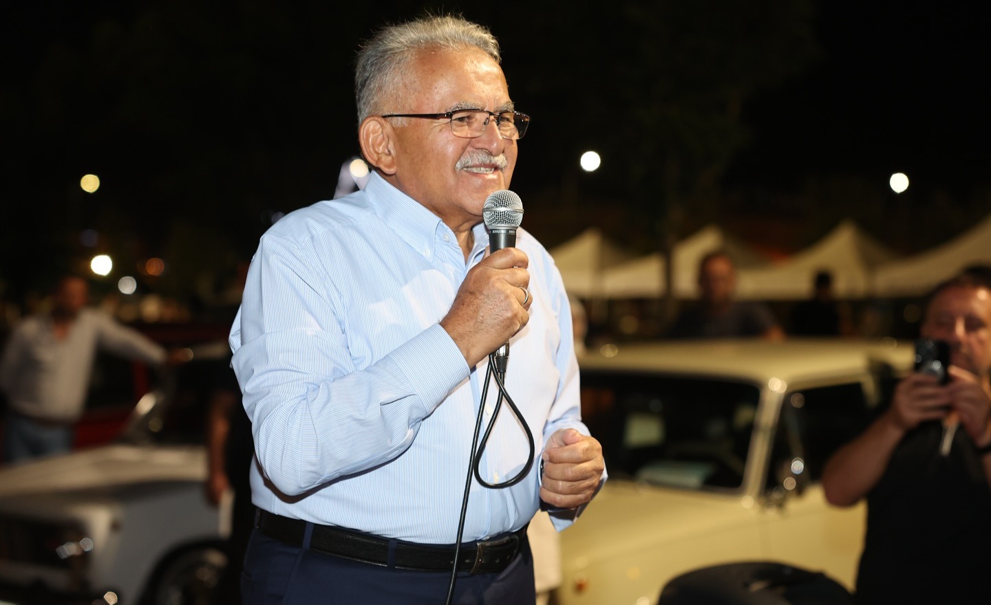 BAŞKAN BÜYÜKKILIÇ, KLASİK OTOMOBİL FESTİVALİNE RENK KATTI