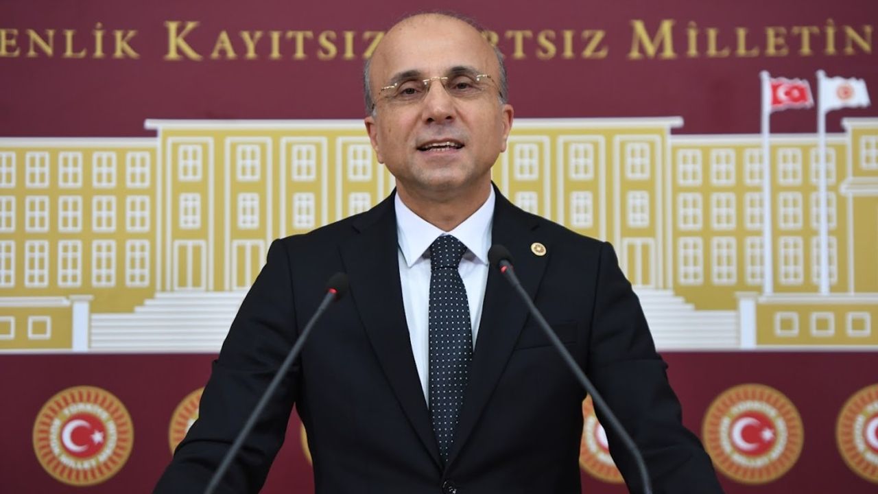 Kredi ve kredi kartı borçları 8 ayda 12 milyar 760 milyon dolar arttı
