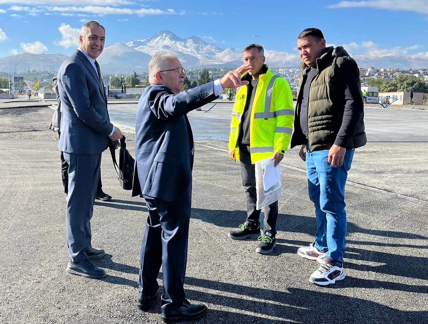 BAŞKAN BÜYÜKKILIÇ’TAN SONA GELİNEN DEV ULAŞIM YATIRIMINA YERİNDE TAKİP