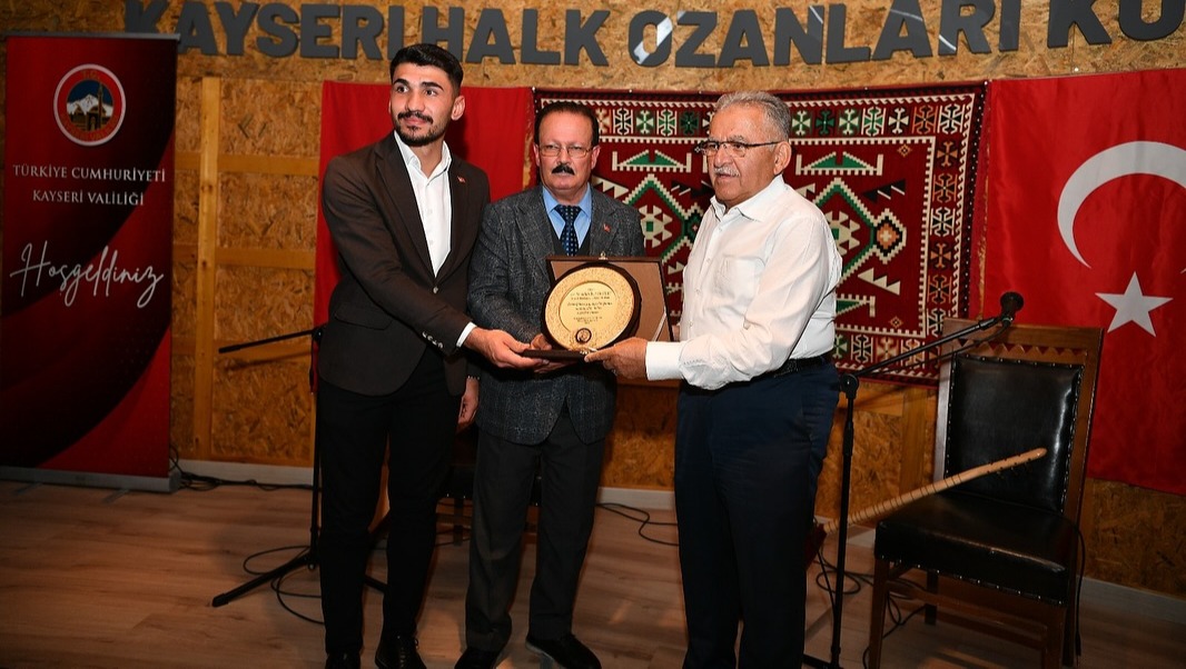 BAŞKAN BÜYÜKKILIÇ’TAN KÜLTÜREL MİRASA VEFA: HALK OZANLARI KÜLTÜR EVİ AÇILDI