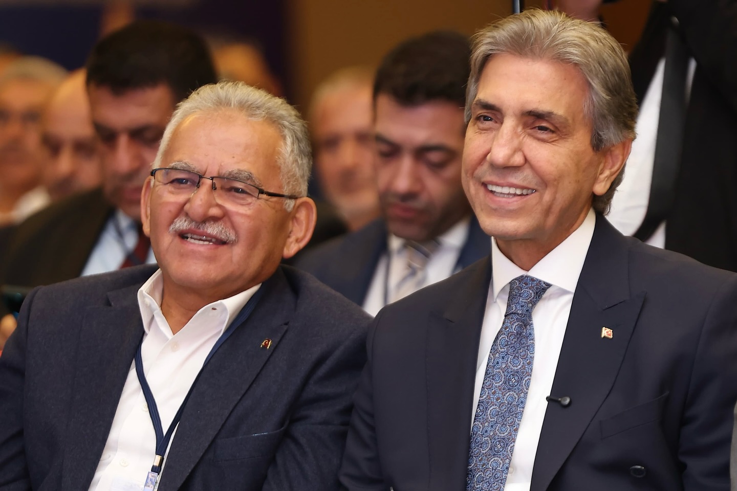 BÜYÜKKILIÇ, AK PARTİ’NİN GAZİANTEP’TEKİ YEREL YÖNETİMLER DEĞERLENDİRME TOPLANTISINA KATILDI