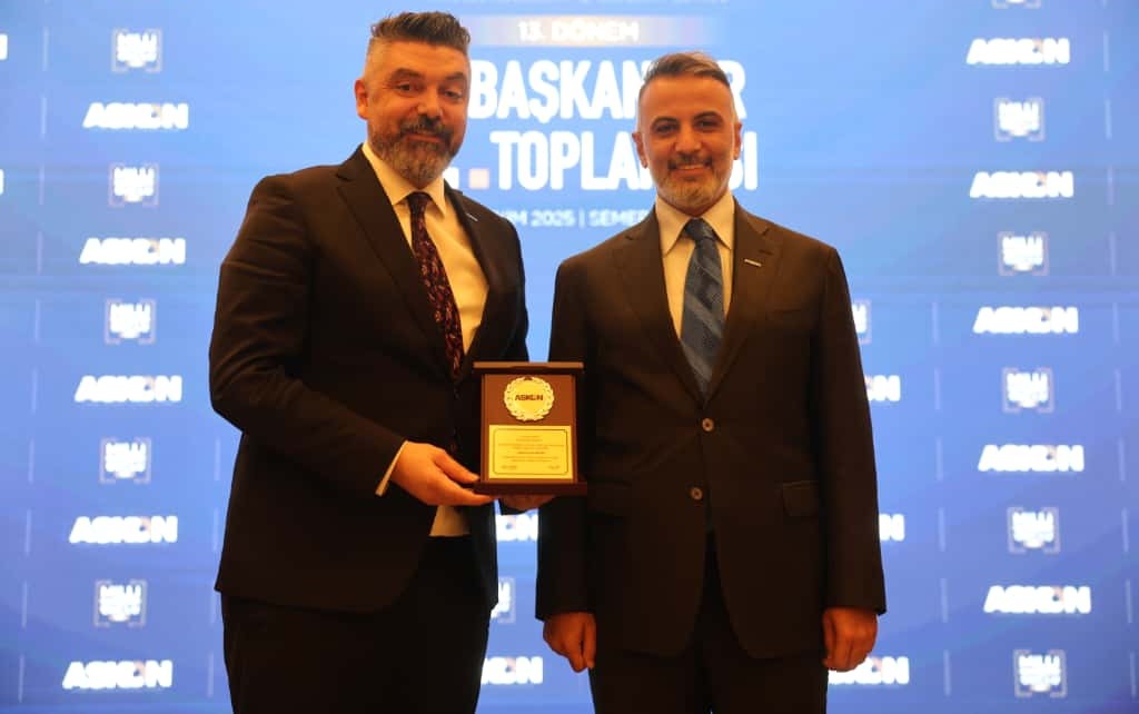 ASKON Kayseri Şubesi’ne “Yılın Zirvesi” Ödülü
