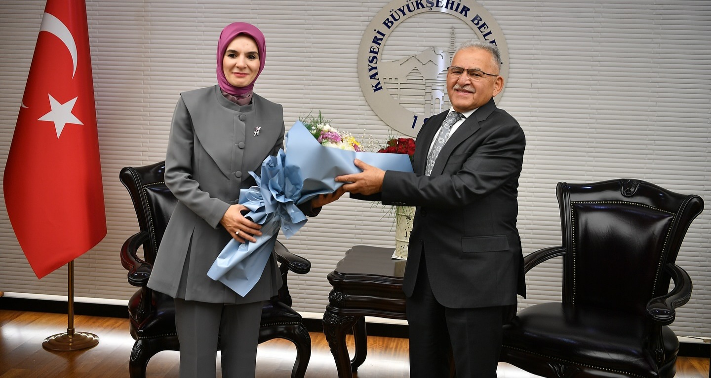 BAKAN GÖKTAŞ’TAN BAŞKAN BÜYÜKKILIÇ’A: “ESER VE HİZMET SİYASETİNİN EN GÜZEL KARŞILIĞI”