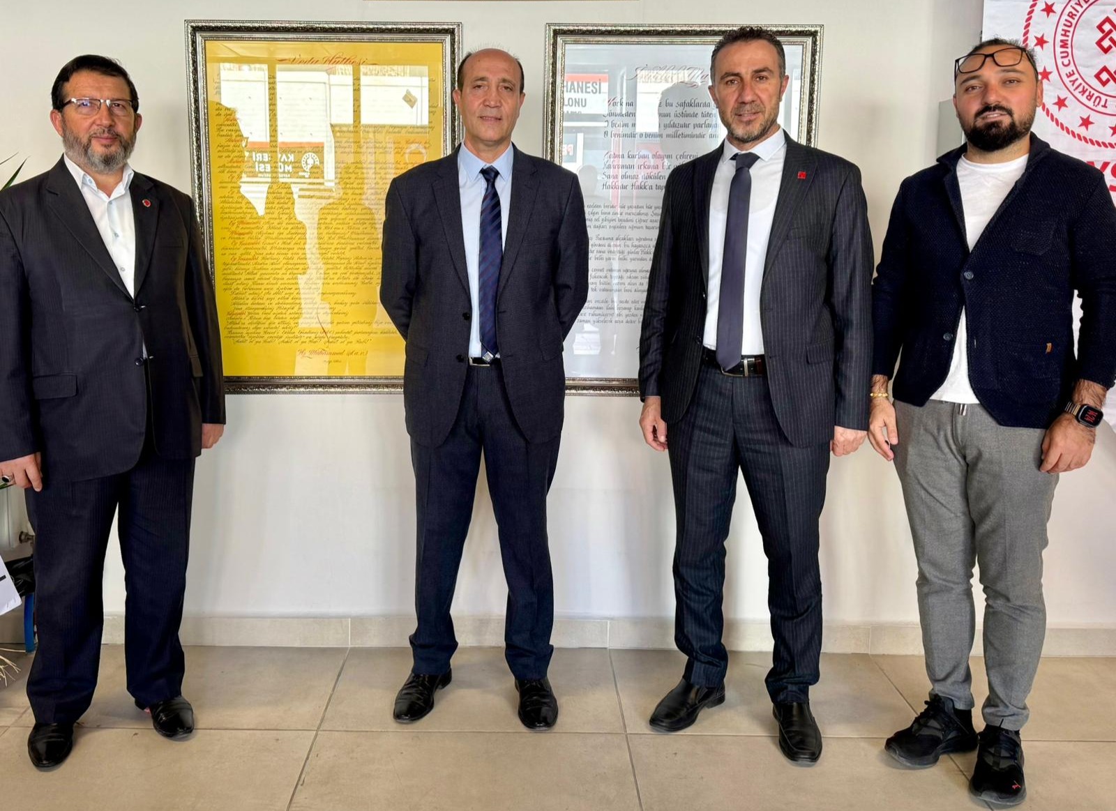 SAADET PARTİSİ KAYSERİ İL BAŞKANI ERDAL ALTUN’DAN KALİGRAFİ SERGİSİ AÇILIŞINA ANLAMLI ZİYARET