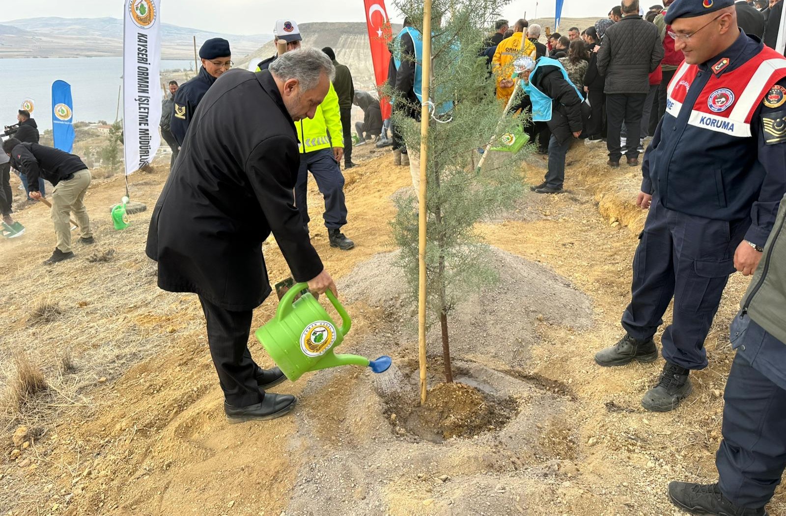 ALİ DAĞININ ZİRVESİNE 1111 FİDAN