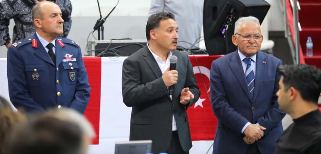 Gürcistan’daki Uçak Kazasında Şehit Olan Askerler İçin Mevlid Programı Düzenlendi