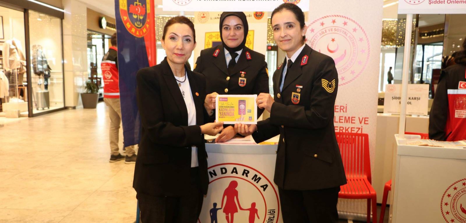 Kayseri Jandarma’dan 25 Kasım’da Kadına Şiddete Karşı Farkındalık Çalışması