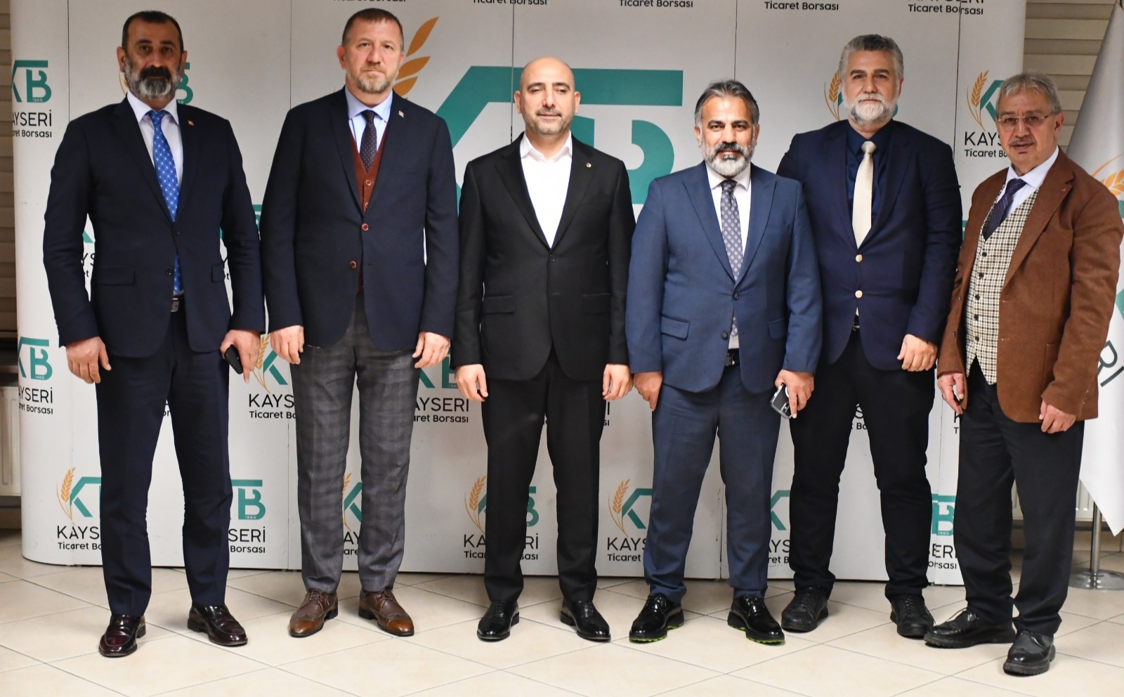 KAYSERİ TİCARET BORSASI BAŞKANI RECEP BAĞLAMIŞ ORTAK CANLI YAYINDA ÖNEMLİ AÇIKLAMALARDA BULUNDU