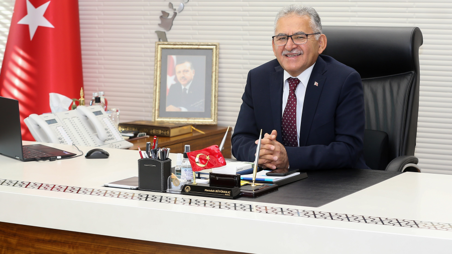 BAŞKAN BÜYÜKKILIÇ: “KAYSERİ, CUMHURİYETİN TEMELLERİNİN SAĞLAM ATILDIĞI ŞEHİRDİR”