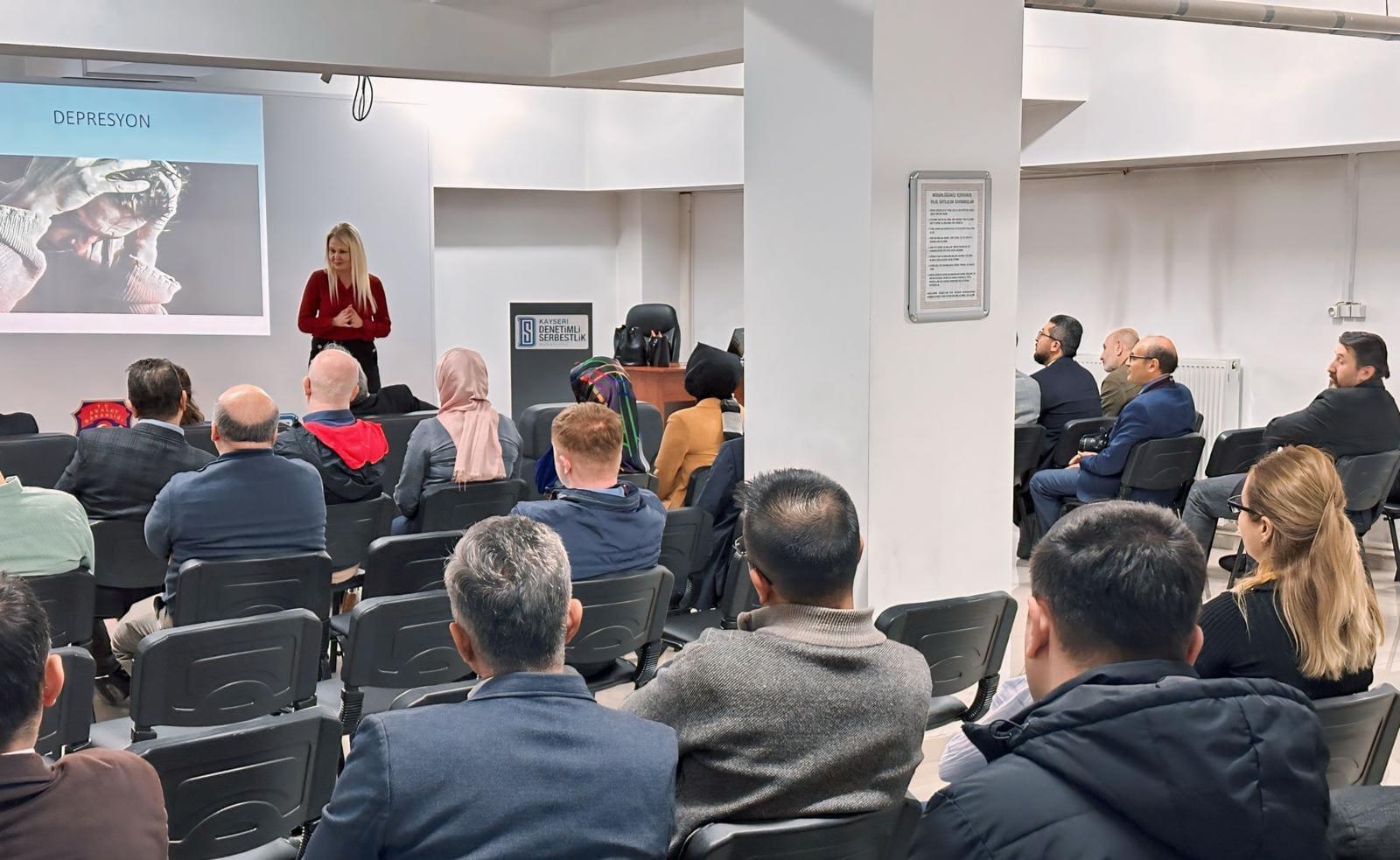 BÜYÜKŞEHİR’DEN HÜKÜMLÜLERİN TOPLUMA UYUMU İÇİN EĞİTİM SEMİNERİ