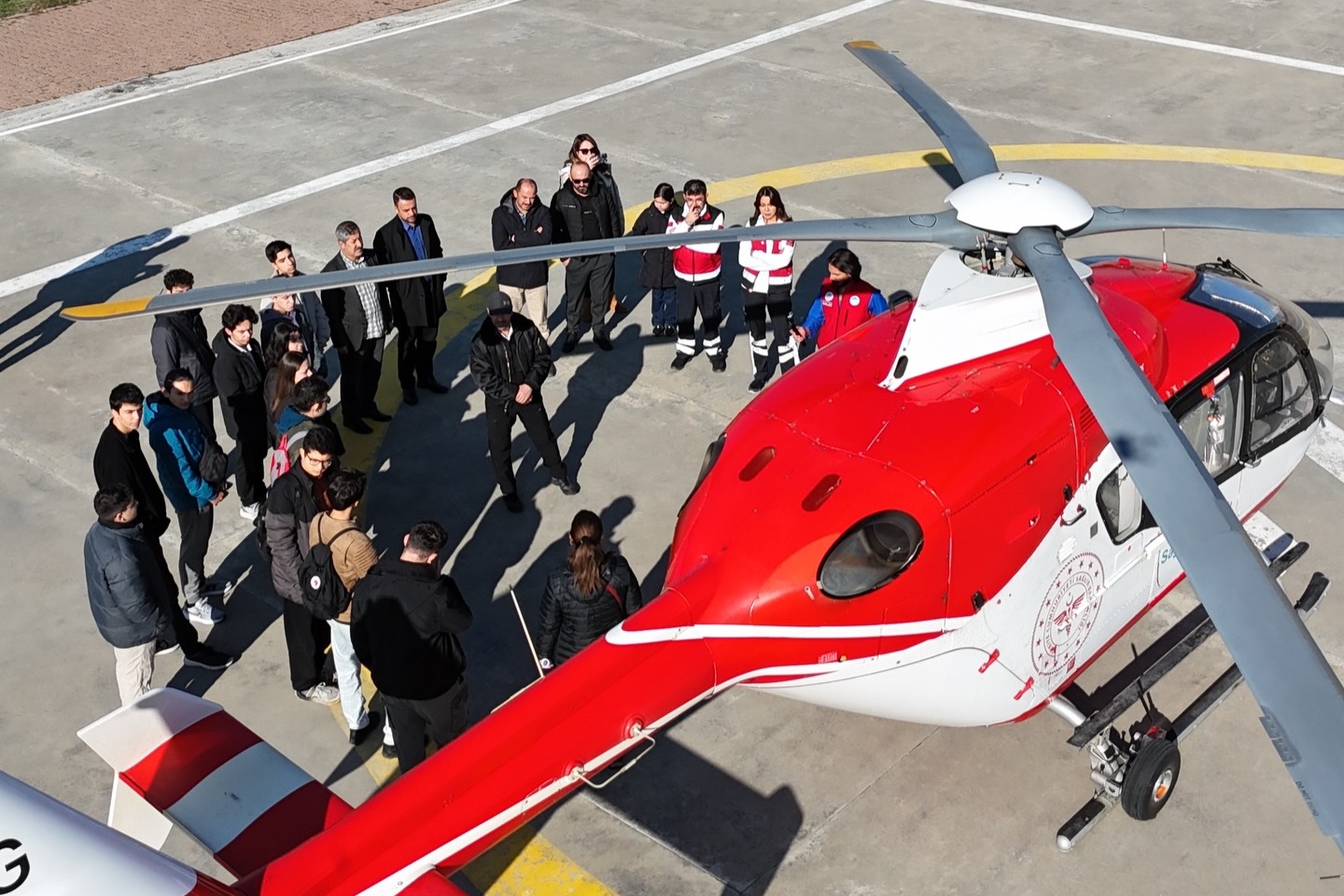 BAŞKAN BÜYÜKKILIÇ’IN ÖZEL PROJESİ BİLİŞİM AKADEMİSİ’NİN ÖĞRENCİLERİ, HAVACILIK TEKNOLOJİLERİNİ YERİNDE İNCELEDİ