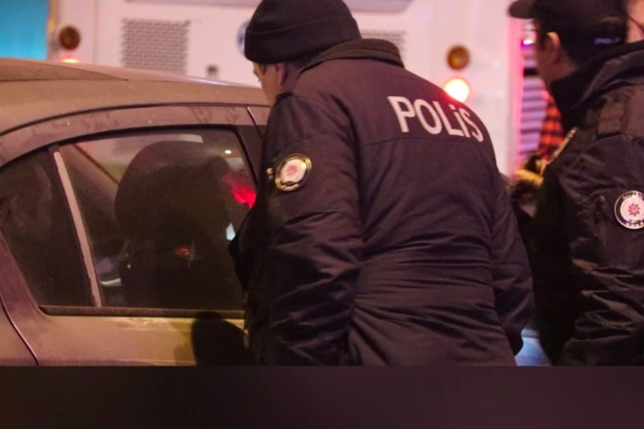 Kayseri'de polis ekiplerinden eş zamanlı uygulama