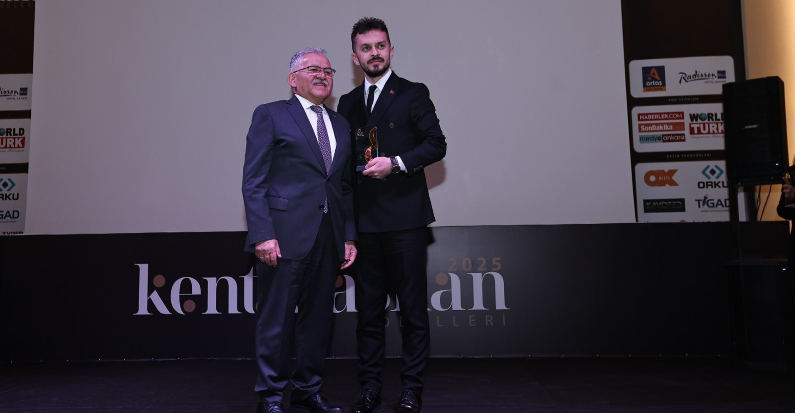 KAYSERİ, AKILLI ŞEHİRCİLİKTE TÜRKİYE’YE DAMGA VURDU