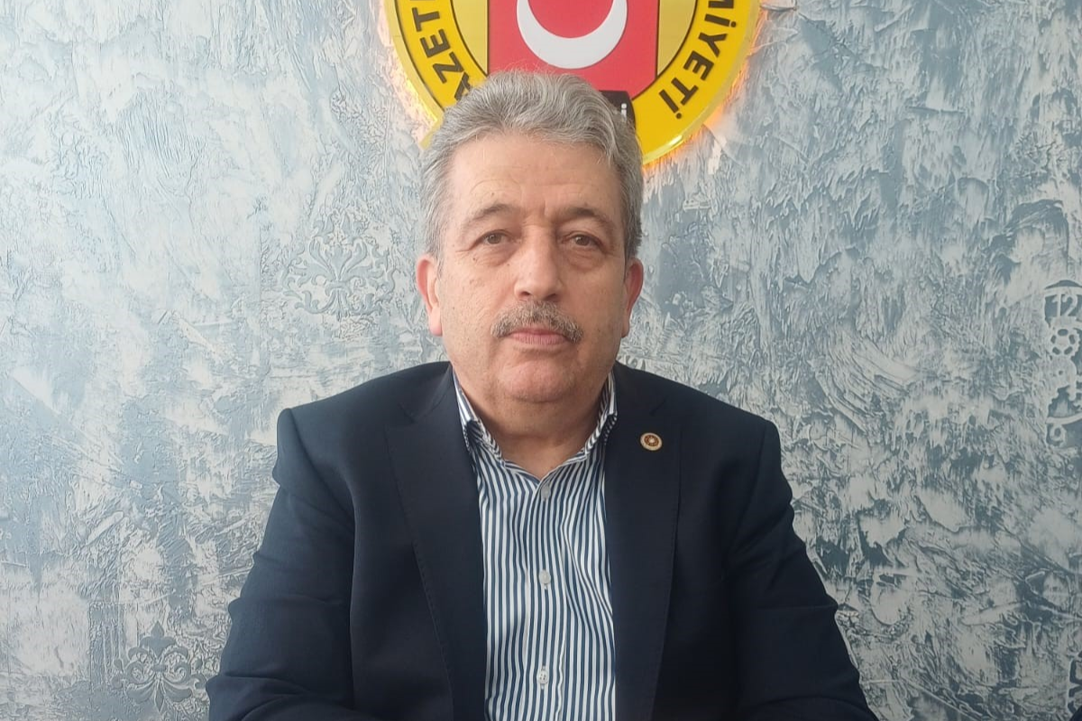 AK Parti'li Özsoy: Gazetecilerimiz insanlarımızın haber alma işiyle ilgili çok fedakarlık yapıyor