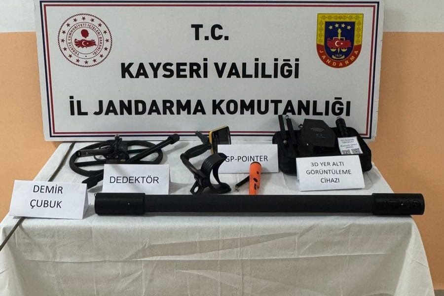 Tomarza’da İzinsiz Kazıya Suçüstü: 3 Şüpheli Yakalandı