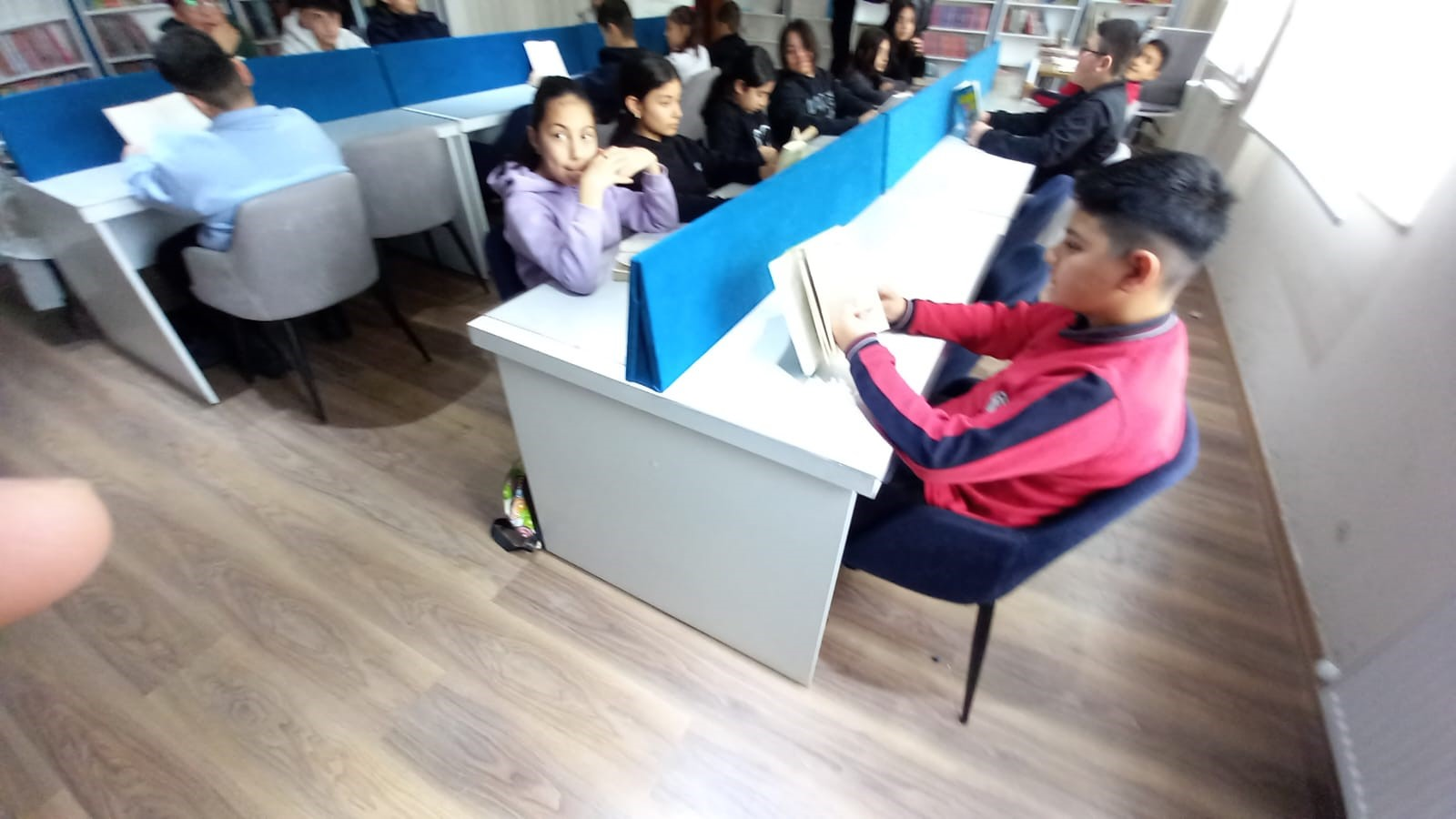 Develi’de ortaokula 5 bin kitaplık kütüphane kuruldu