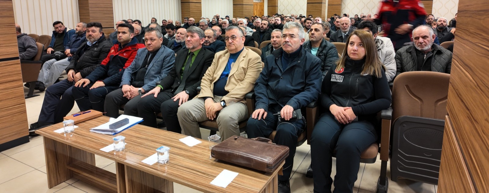 BÜYÜKŞEHİR’DEN AFET FARKINDALIK VE YANGIN SÖNDÜRME EĞİTİMİ İLE BAĞIMLILIKLA MÜCADELE EĞİTİMİ