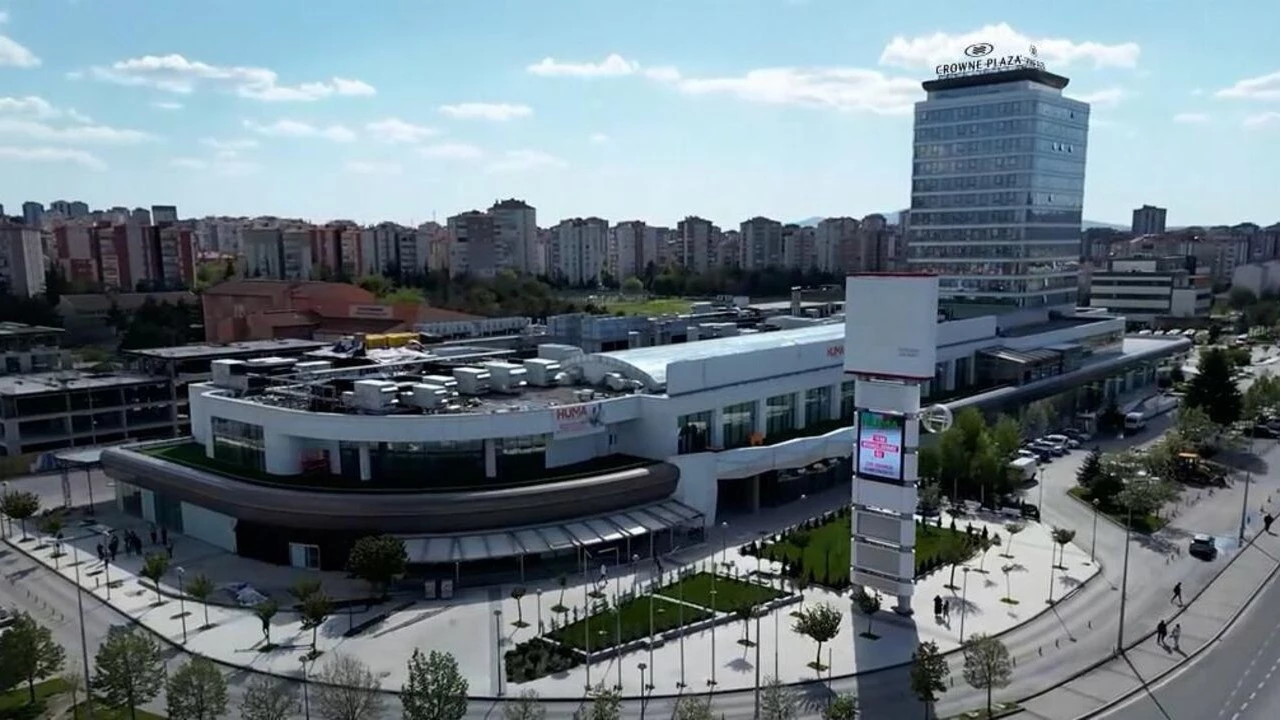 Hüma, Silveroni dokunuşuyla yeniden canlanacak! 