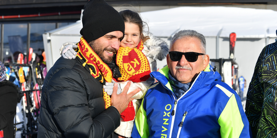 DÜNYANIN DÖRT BİR YANINDAN GELEN MİSAFİRLERDEN “ERCİYES” ÖVGÜSÜ