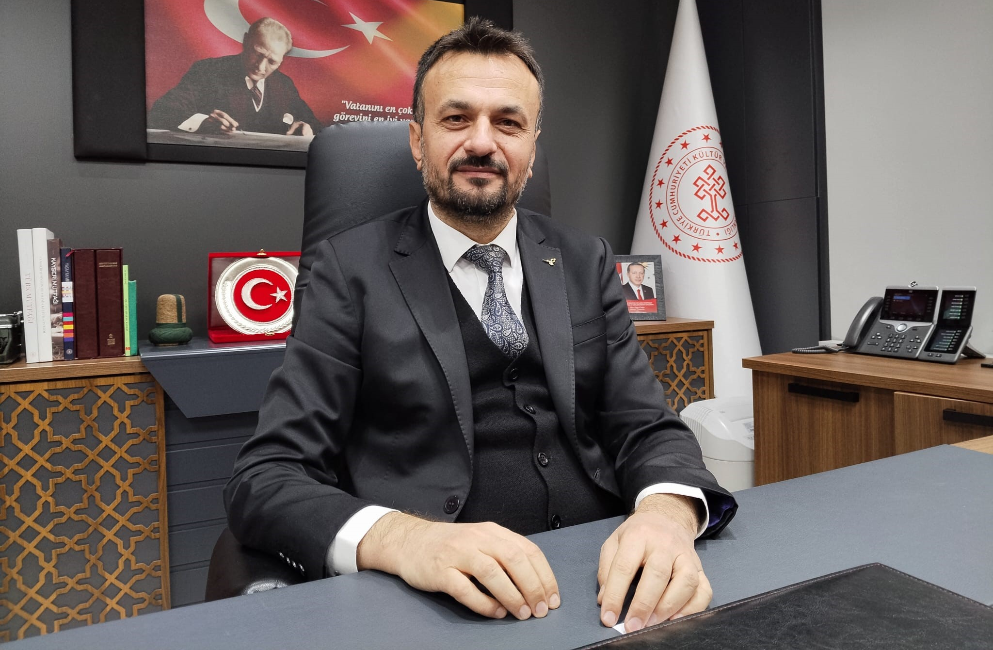 ziyaretçi sayısı, 300 bine ulaşmış durumda