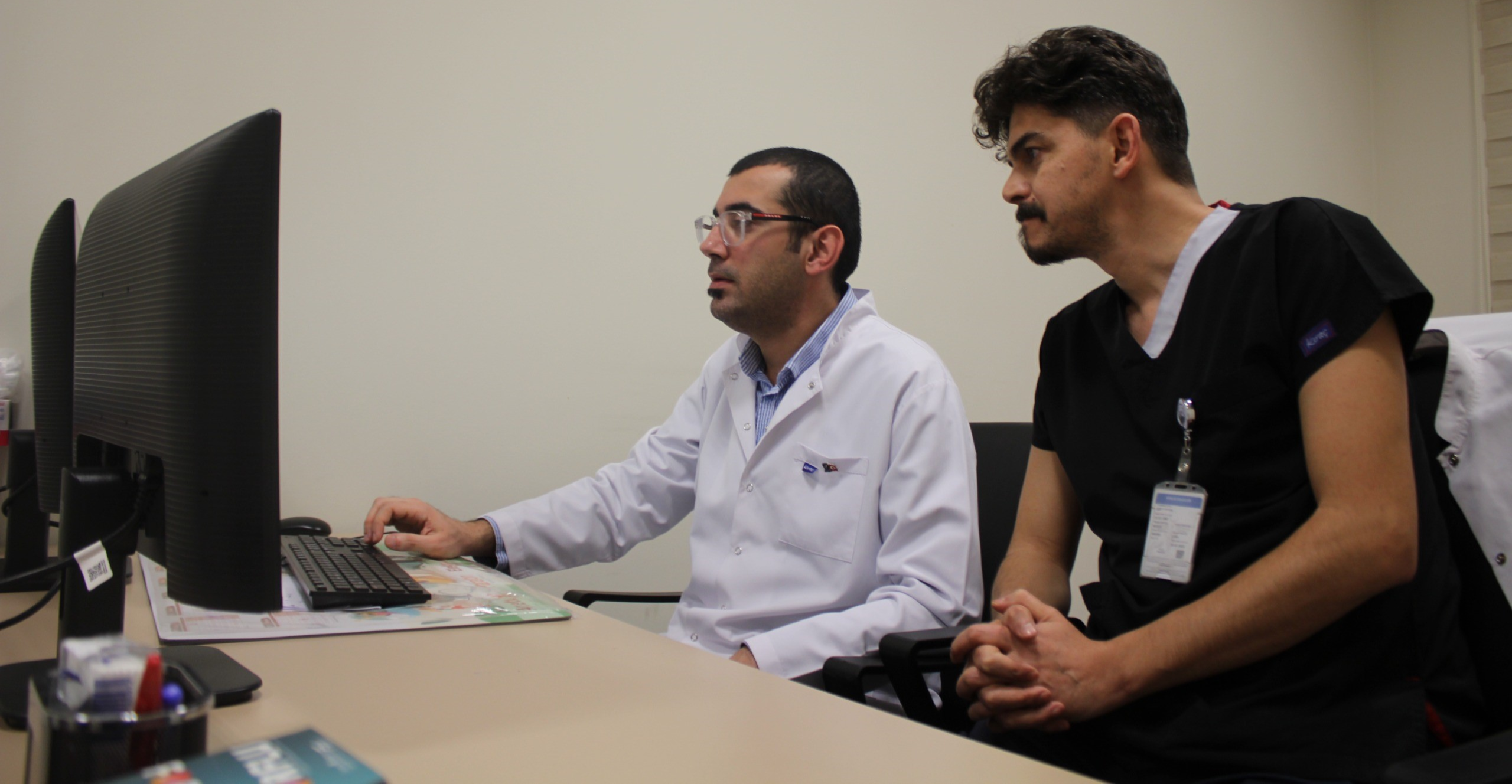 Doç. Dr. Göl: Epilepsi nöbeti geçiren hastanın ağzına kaşık gibi cisimler sokmak ciddi travmalara yol açabilir