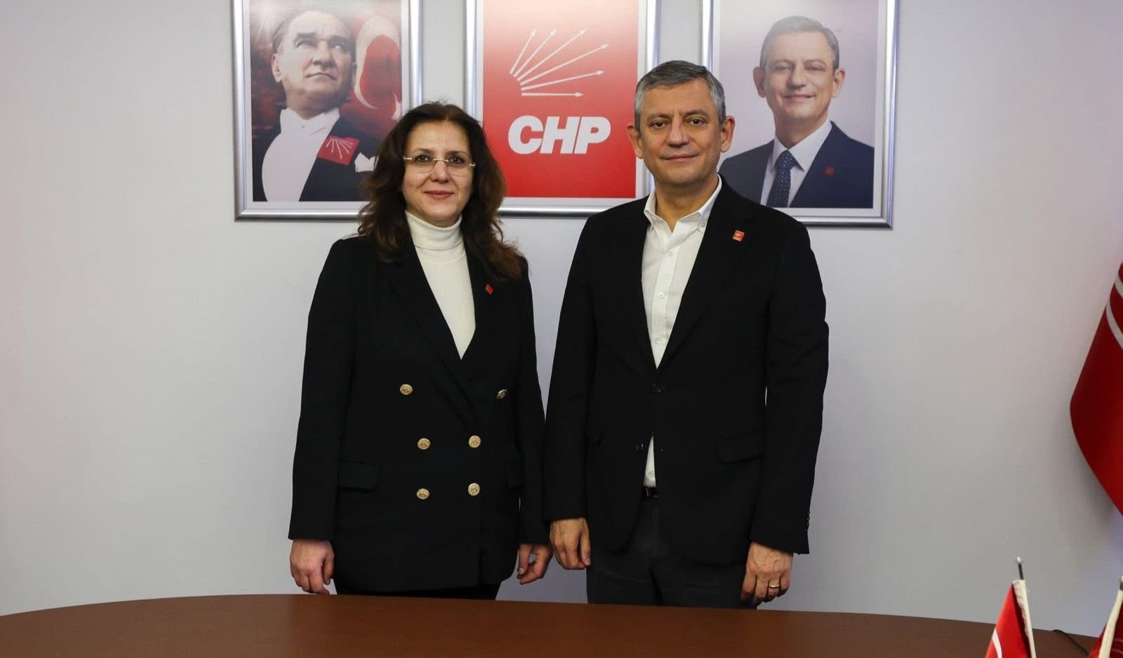 CHP İl Başkanı Özer: Doğrularımızdan vazgeçmeden, her türlü zorluğa bu güzel insanlar için göğüs gereceğiz