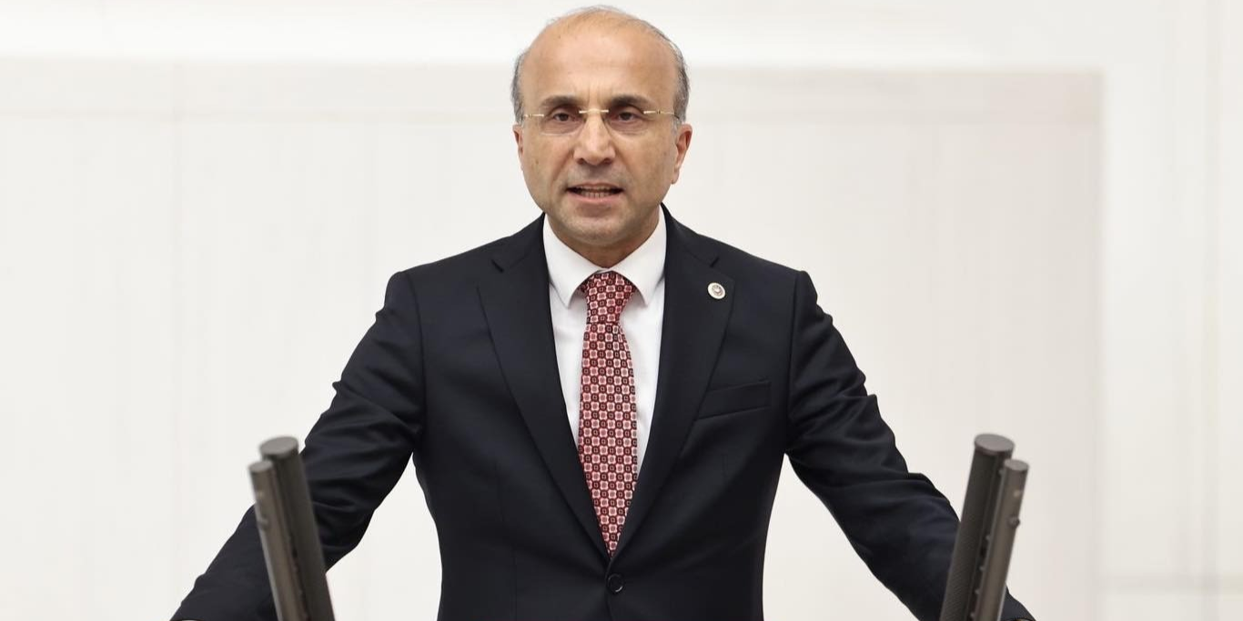 CHP’li Aşkın Genç: Kim yaparsa yapsın, Kayseri’ye faydalı her adımı destekleriz