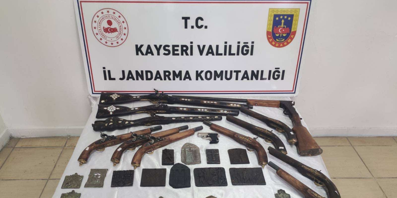 Kayseri’de “Anadolu Mirası” operasyonunda 80 tarihi eser ele geçirildi