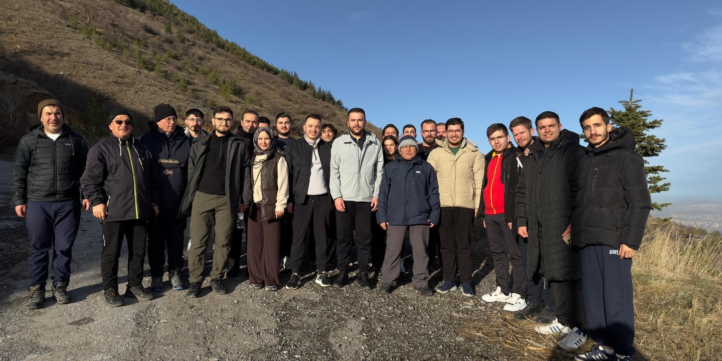 BAŞKAN BÜYÜKKILIÇ’TAN ALİ DAĞI’NDA GENÇLERLE “SAĞLIKLI YAŞAM” MESAJI