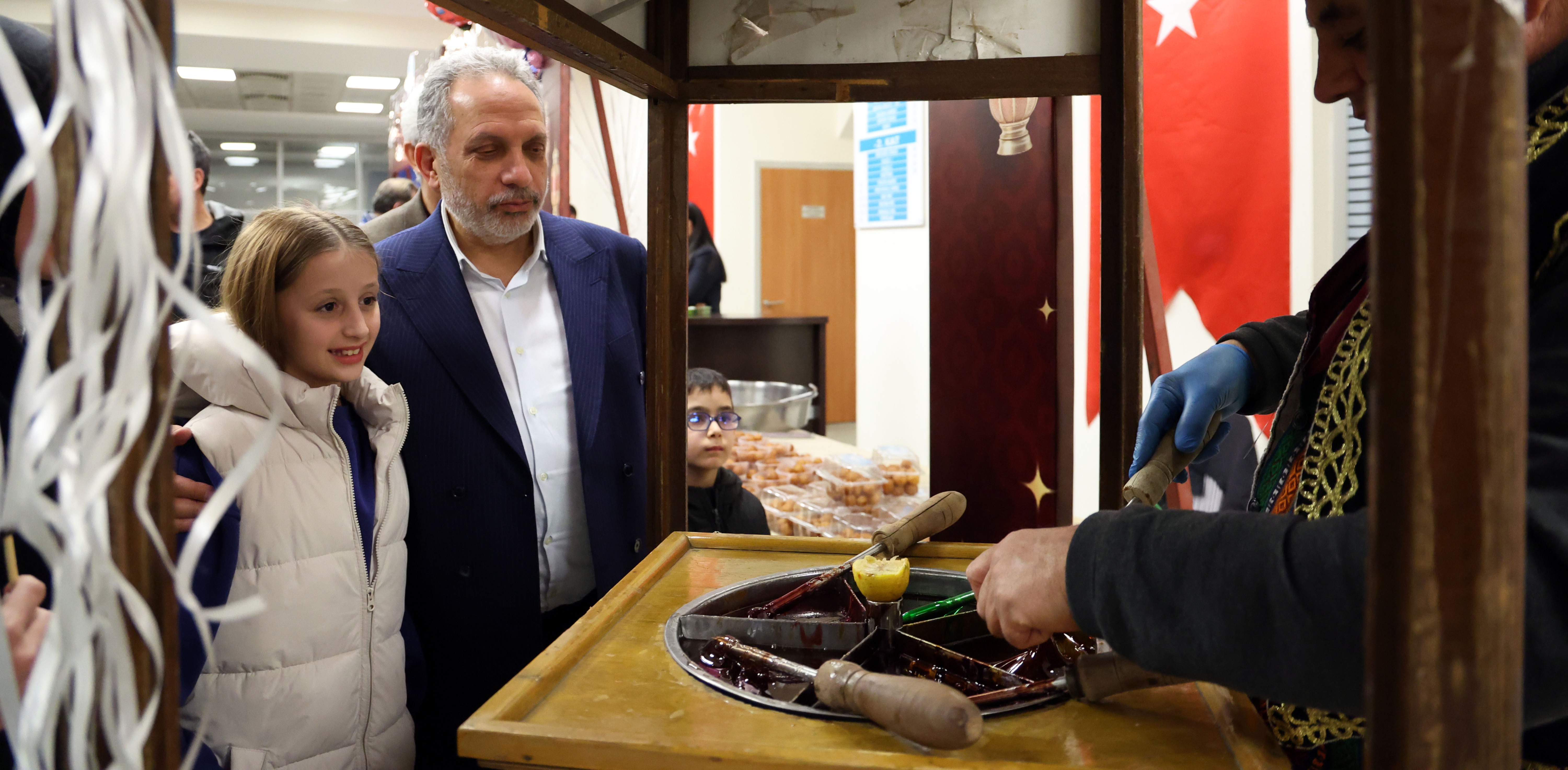 TALAS’TA RAMAZAN COŞKUSU HATİCE KÜBRA TONGAR SÖYLEŞİYLE SÜRDÜ