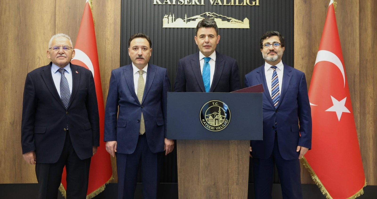 Ulaştırma ve Altyapı Bakan Yardımcısı Boyraz’dan Vali Çiçek’e ziyaret