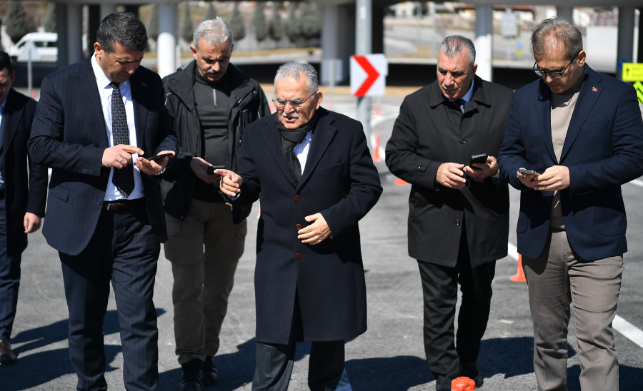 BAŞKAN BÜYÜKKILIÇ’TAN MÜJDE: “KARTAL KAVŞAĞI ALTERNATİF YOLUMUZU TRAFİĞE AÇTIK”