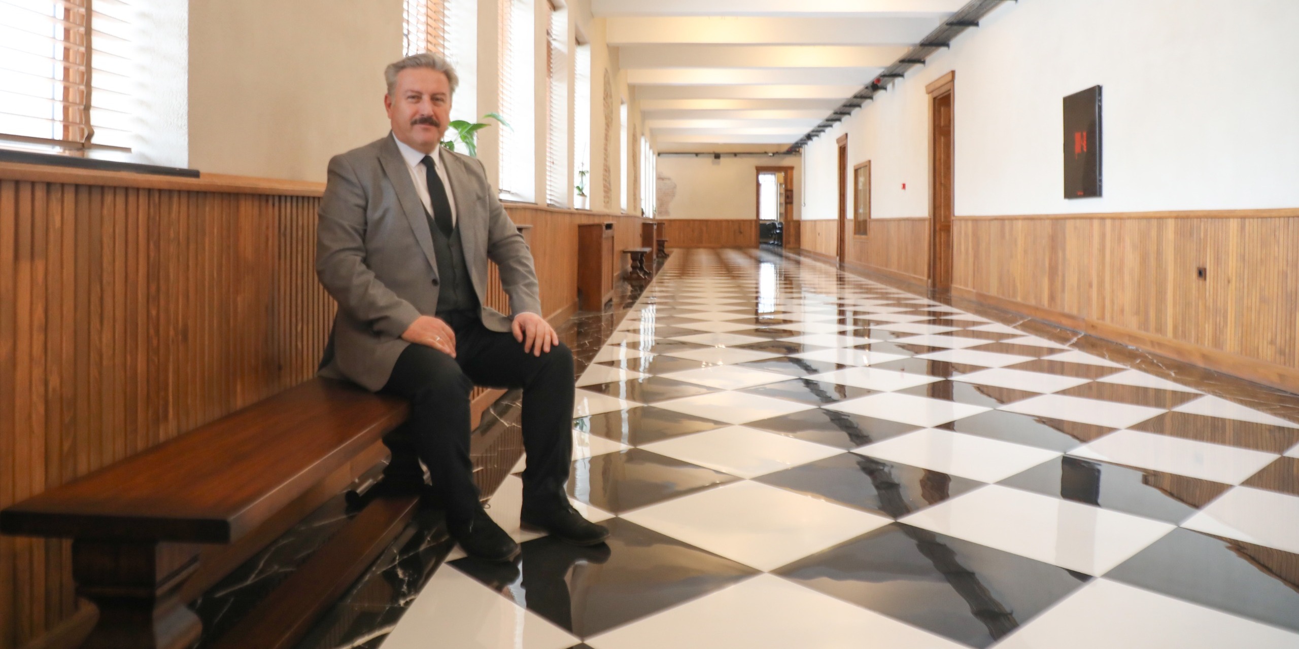 SANAT MELİKGAZİ’NİN ATÖLYELERİNDE İÇİNİZDEKİ SANATÇIYI KEŞFEDİN