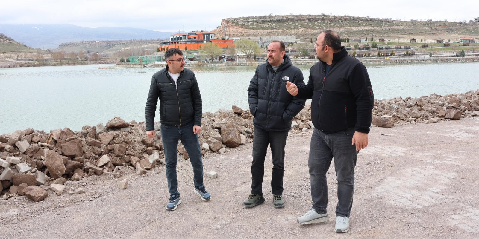 İncesu Marina’da çevre düzenleme çalışmaları hız kazandı