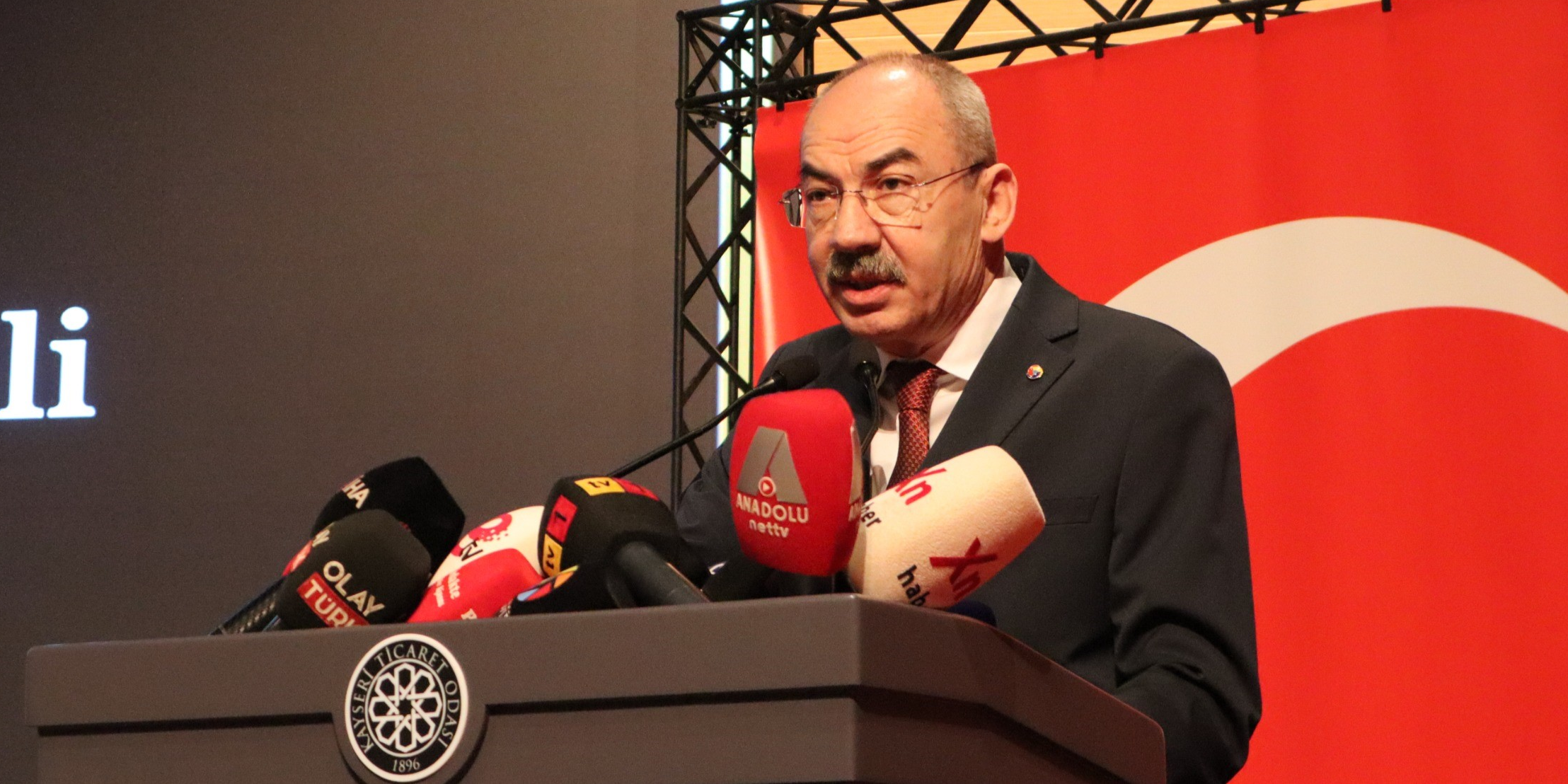 Kayseri pastırması, şehrimizin Avrupa Birliği nezdinde tescil edilen ilk ürünü olarak tarihe geçmiştir