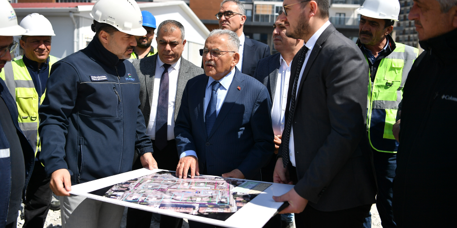 BAŞKAN BÜYÜKKILIÇ ÇALIŞMALARI YERİNDE İNCELEDİ, BÖLGE SAKİNLERİNDEN ÖZÜR DİLEDİ