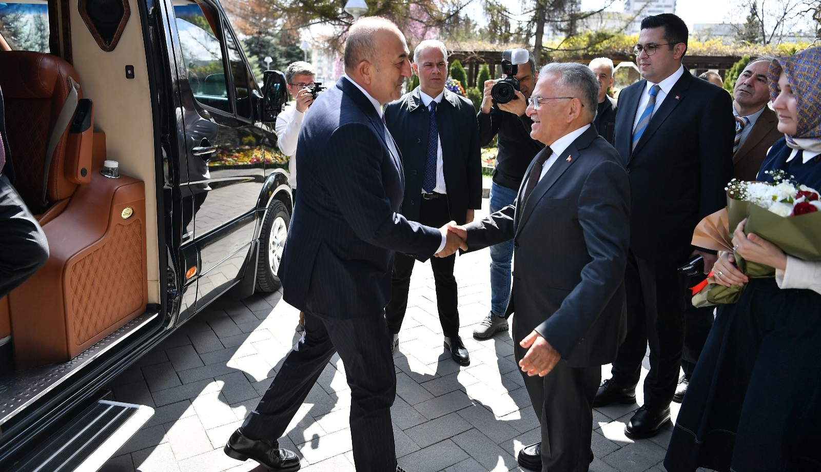 Çavuşoğlu’ndan Başkan Büyükkılıç’a ziyaret