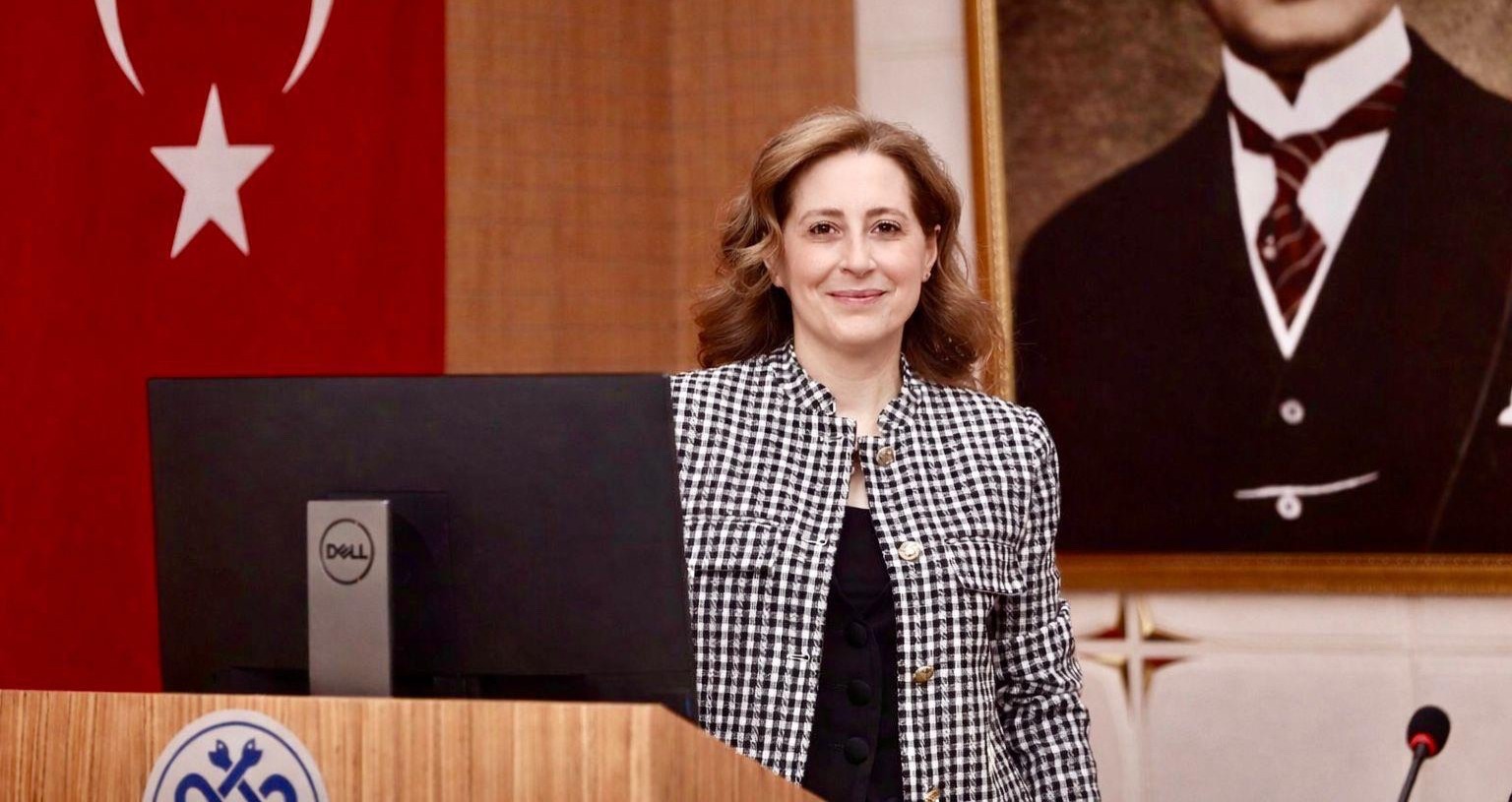 ERÜ Hastaneleri’nde, “Yoğun Bakım Ünitesinde Enfeksiyonlar: Vakalarla Tedavi Yönetimi” toplantısı gerçekleştirildi