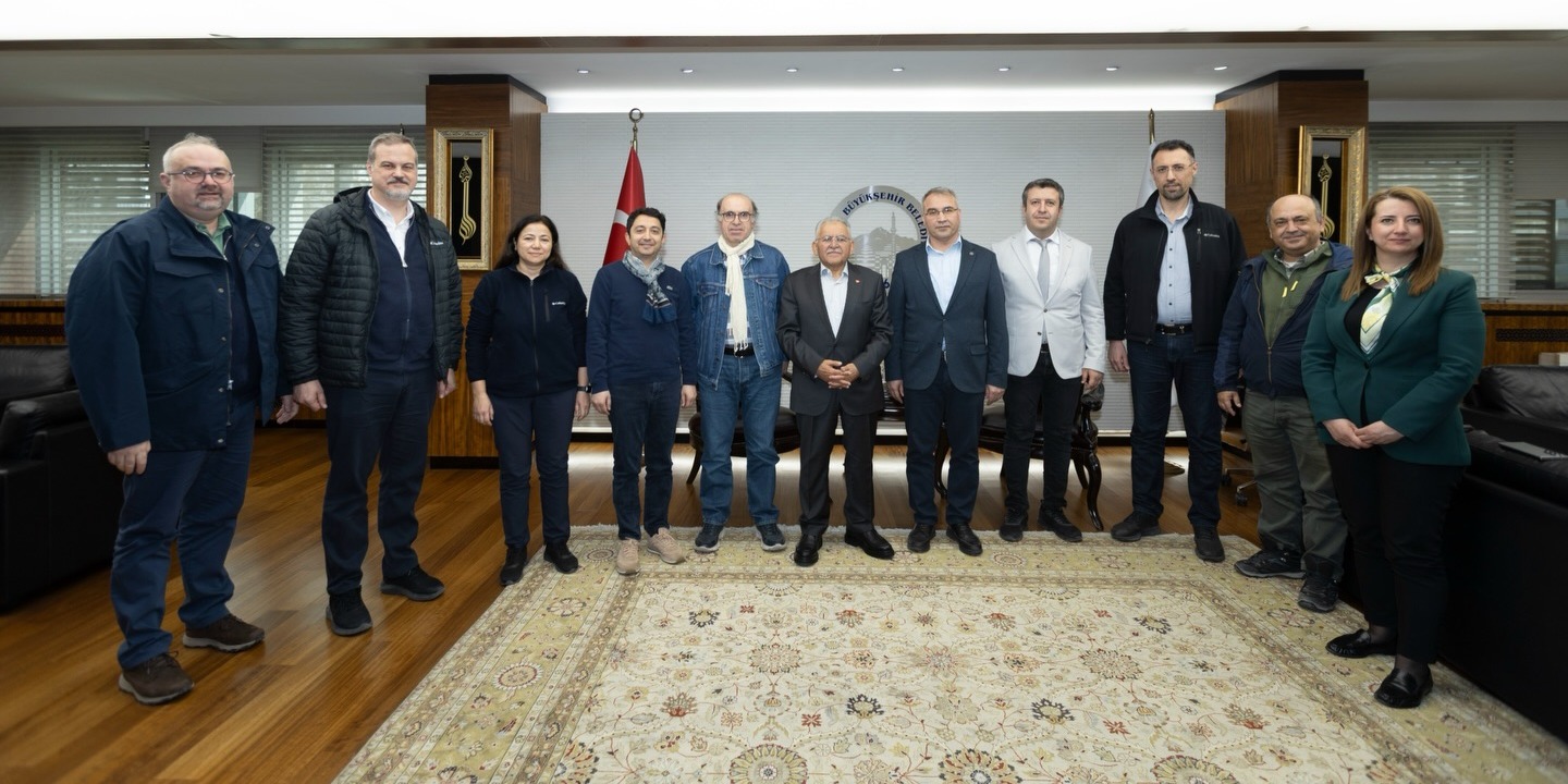 BAŞKAN BÜYÜKKILIÇ AKADEMİK HEYETLE BİR ARAYA GELDİ