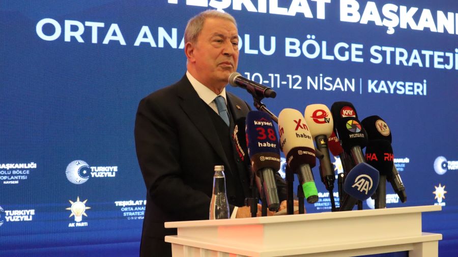 Hulusi Akar: Recep Tayyip Erdoğan liderliğinden başka bu ülkeyi yönetmek gerçekten mümkün değil