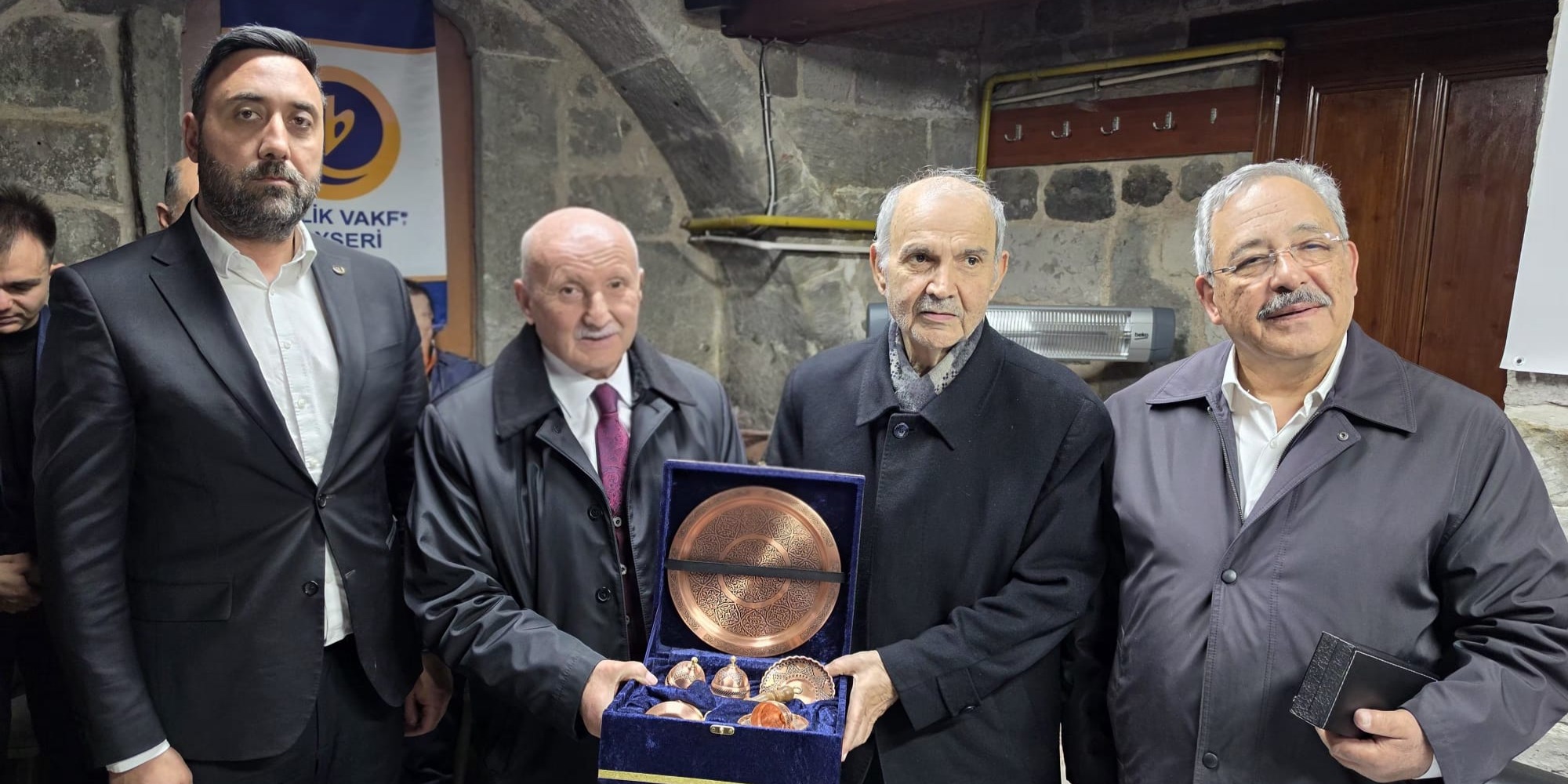 Birlik Söyleşileri’nde “MTTB’den Birlik Vakfı’na” yolculuk anlatıldı