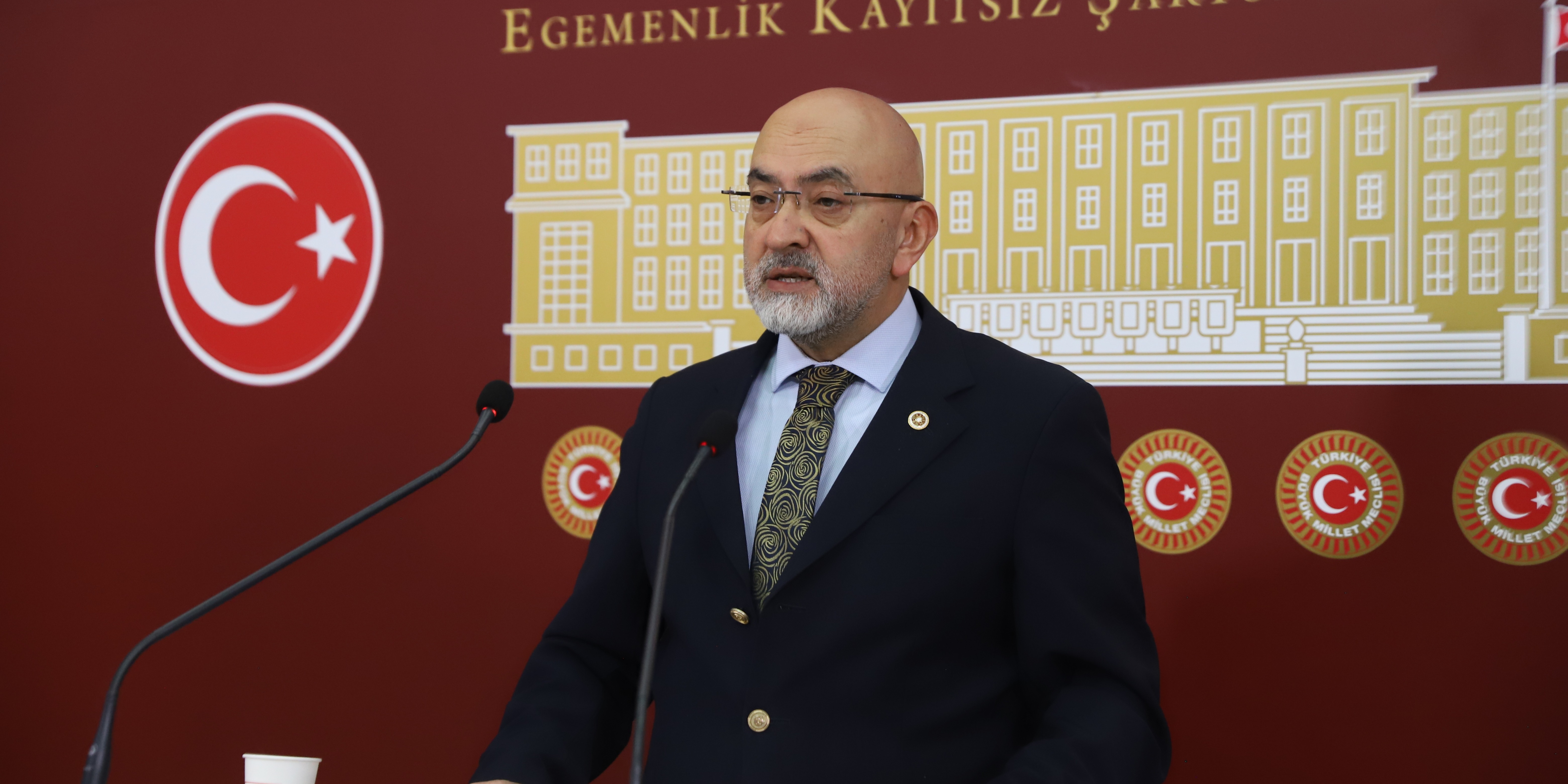 AK Parti Kayseri Milletvekili Dr. Murat Cahid CINGI, TBMM’de düzenlediği basın toplantısı