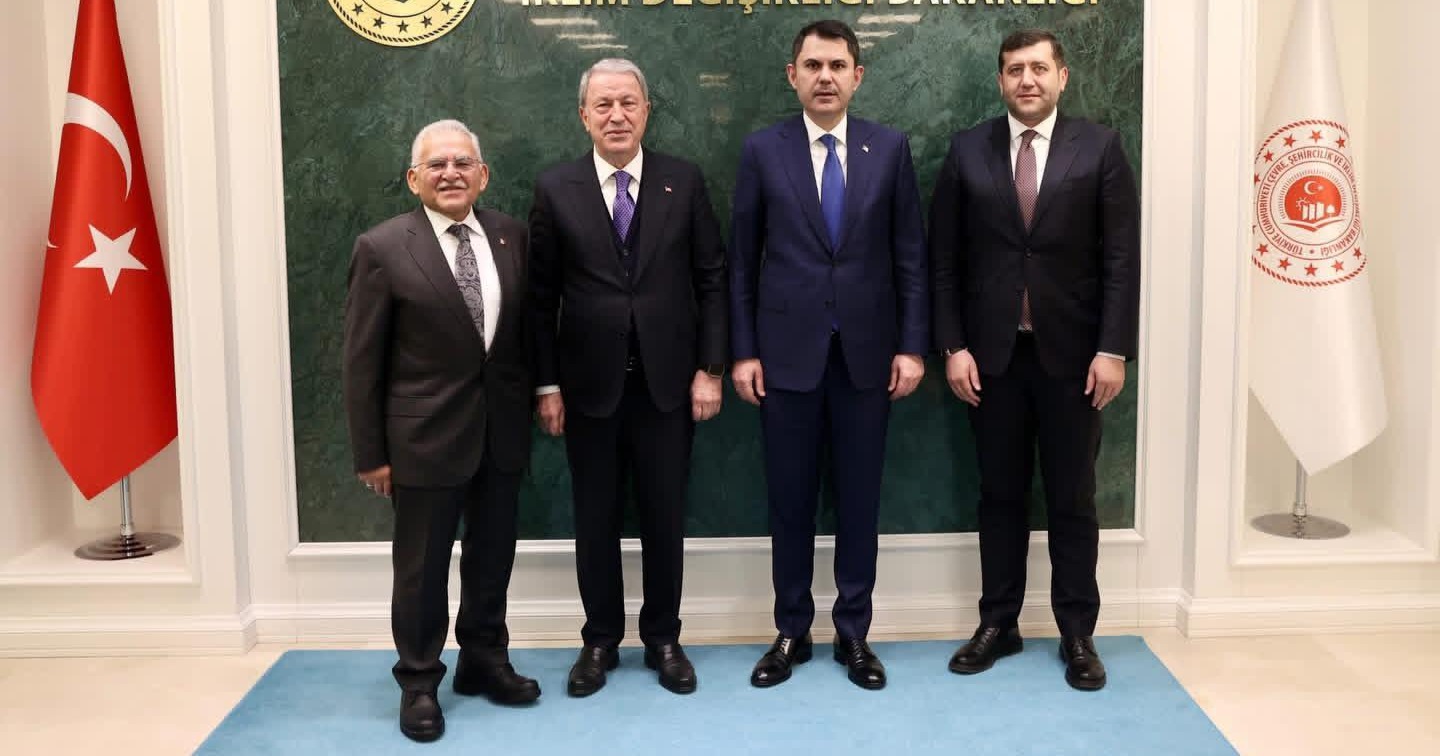 AK Parti’li Akar ile MHP’li Ersoy’dan Bakan Kurum’a ziyaret